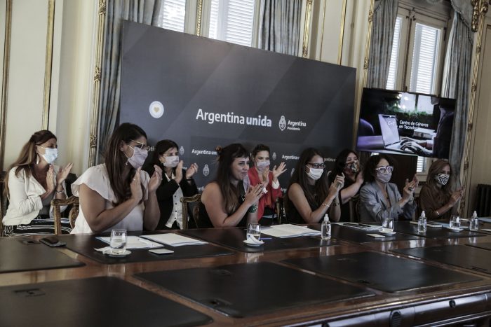 Lanzamiento del Centro de Género en Tecnología